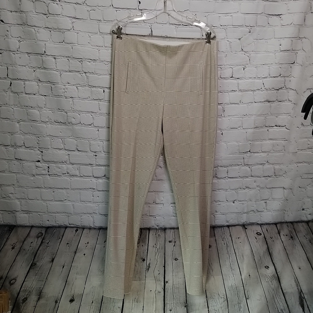 Chico's Black Pull On Pleat Ankle Pants Size 10 Regular